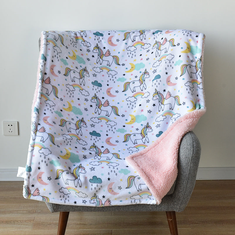 ﻿Baby Flannel Shawl Blanket