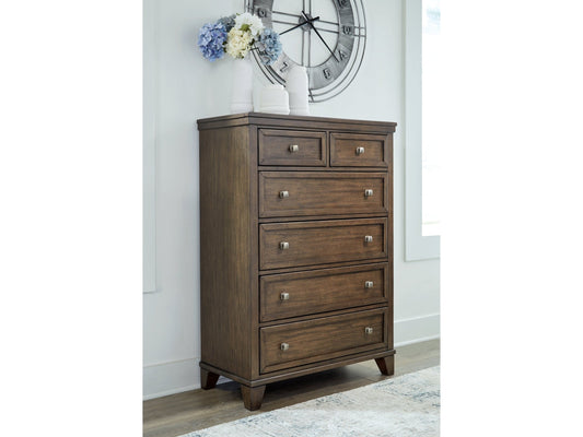 Shawbeck Medium Brown Chest of Drawers